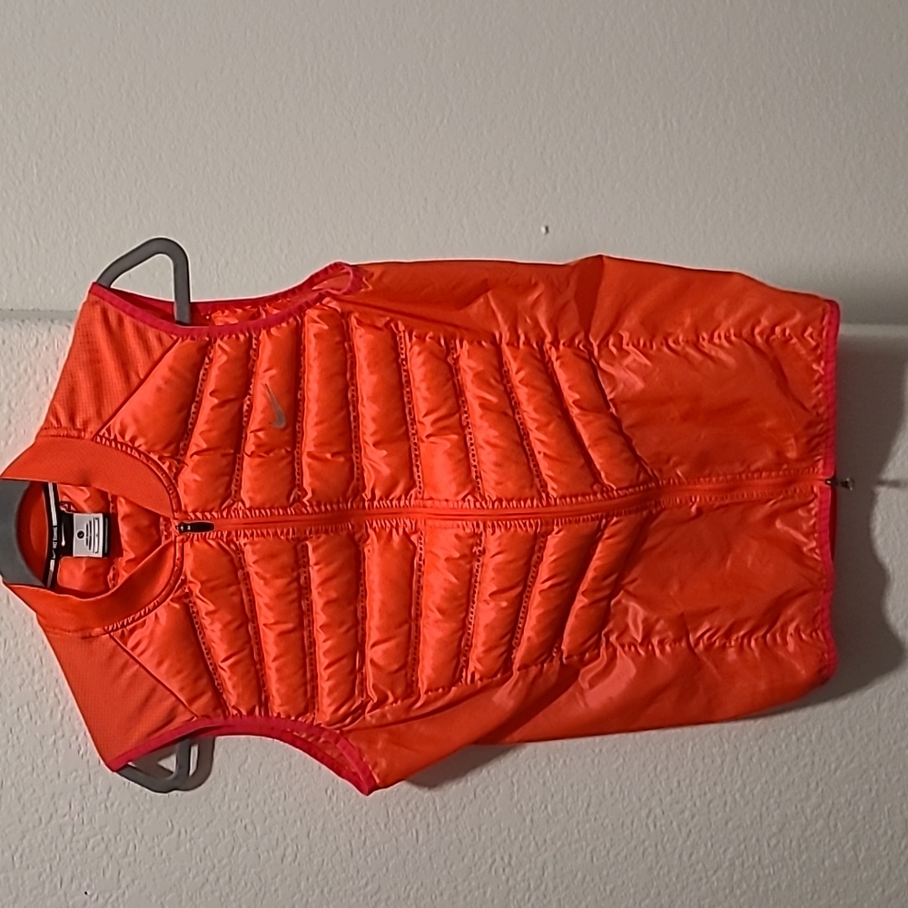 Nike running vest
